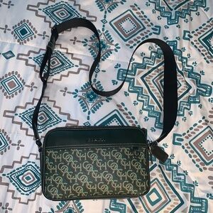 Graham Crossbody In Signature Canvas